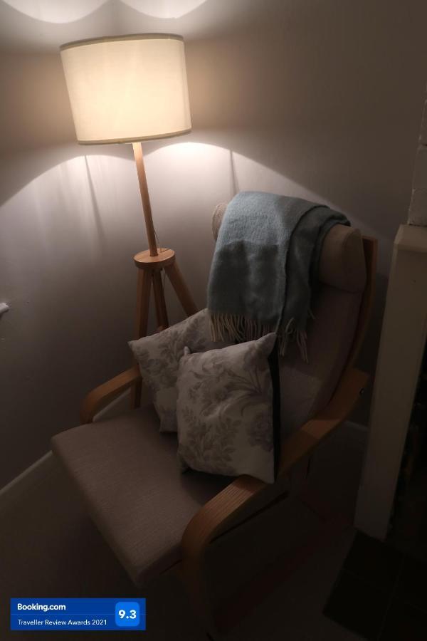 Peaceful Cottage In Heart Of Winchcombe Extérieur photo
